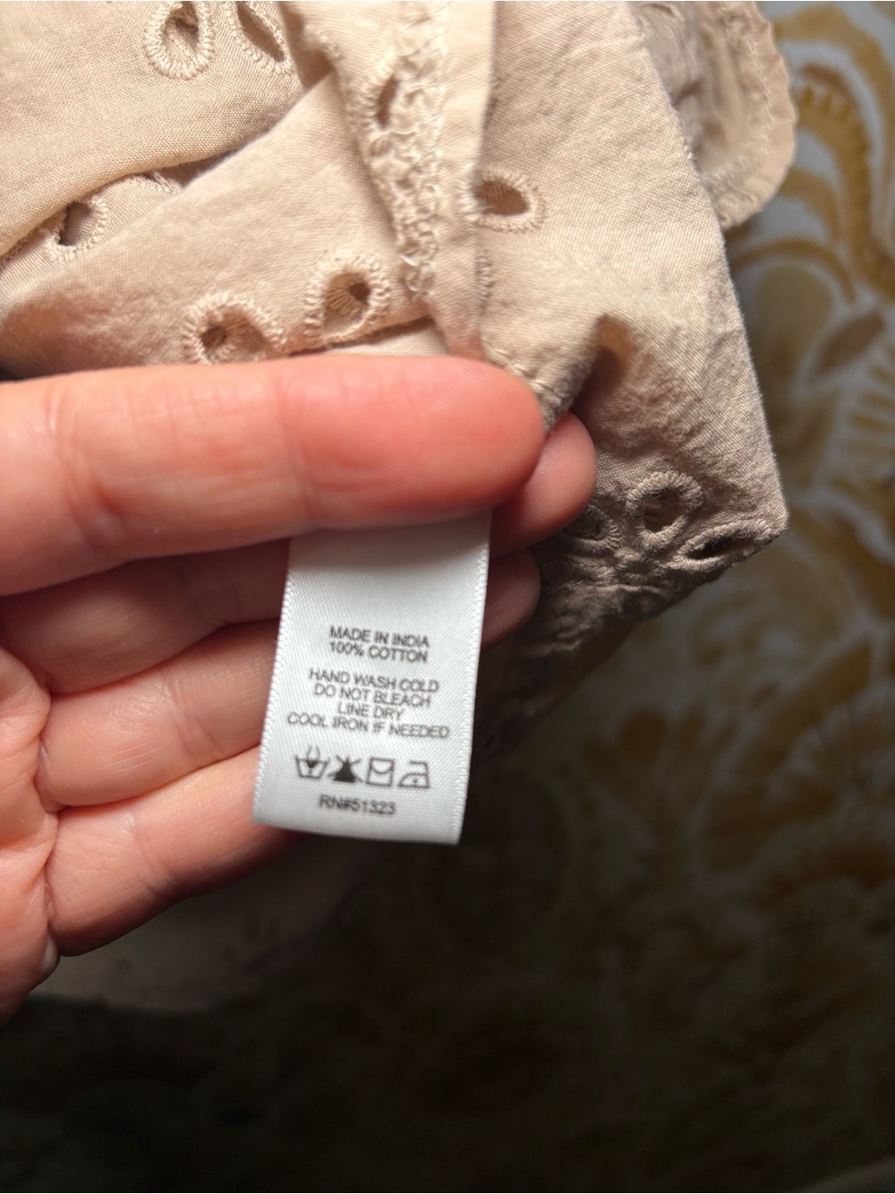 CeCe Eyelet Flutter Sleeve Blouse Taupe Beige V-Neck Boho Coastal Chic Romantic - Picture 4 of 11